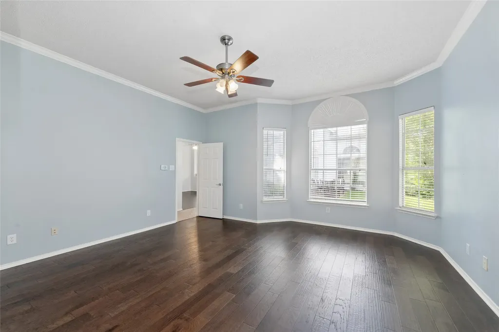 4202 Timberglen Road Dallas TX 75287