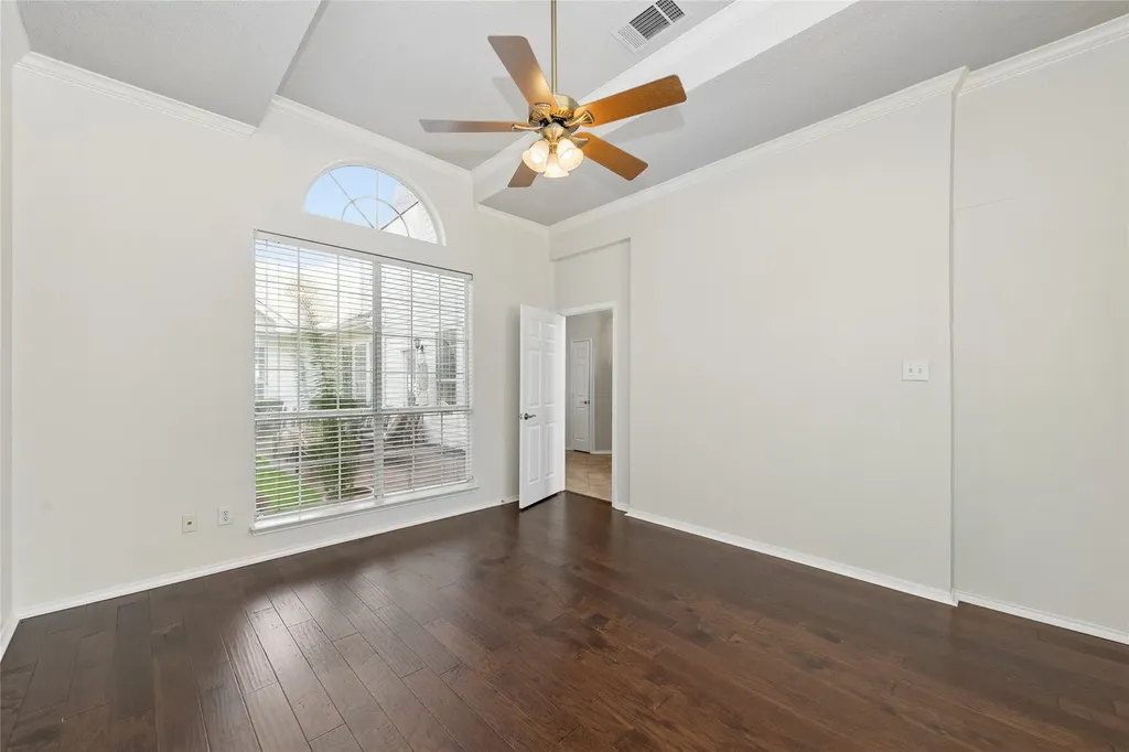 4202 Timberglen Road Dallas TX 75287