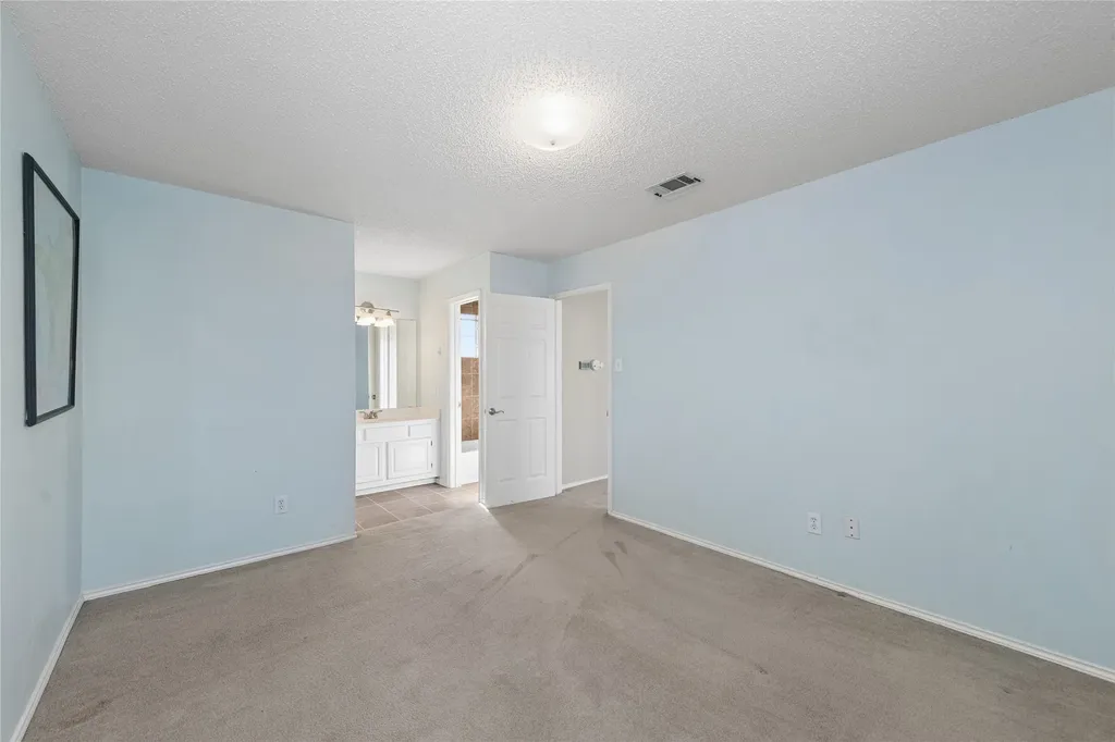 4202 Timberglen Road Dallas TX 75287
