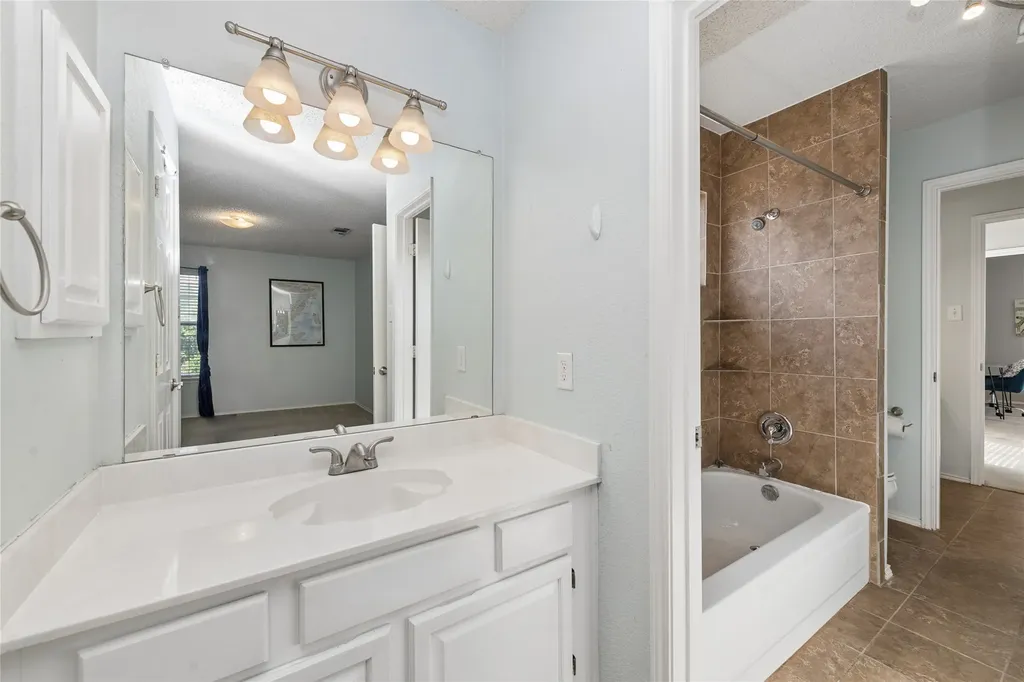 4202 Timberglen Road Dallas TX 75287
