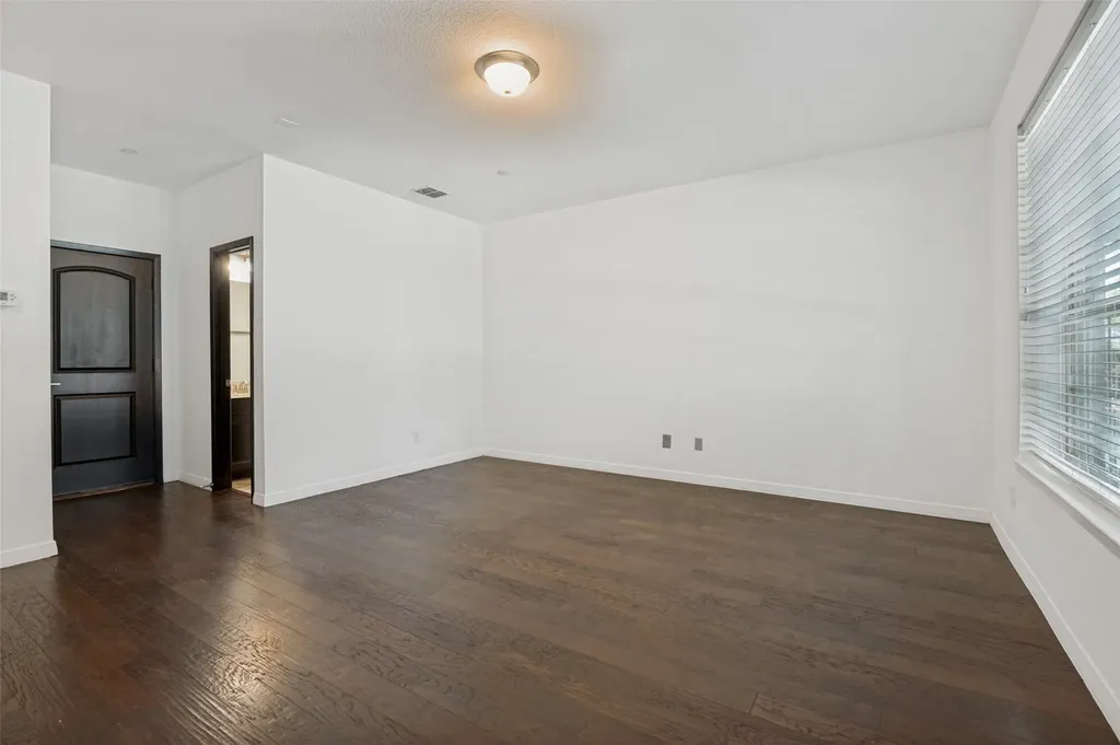 3906 Asbury Lane Addison TX 75001