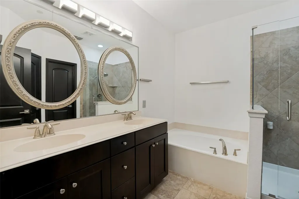 3906 Asbury Lane Addison TX 75001