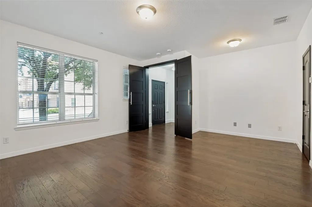 3906 Asbury Lane Addison TX 75001