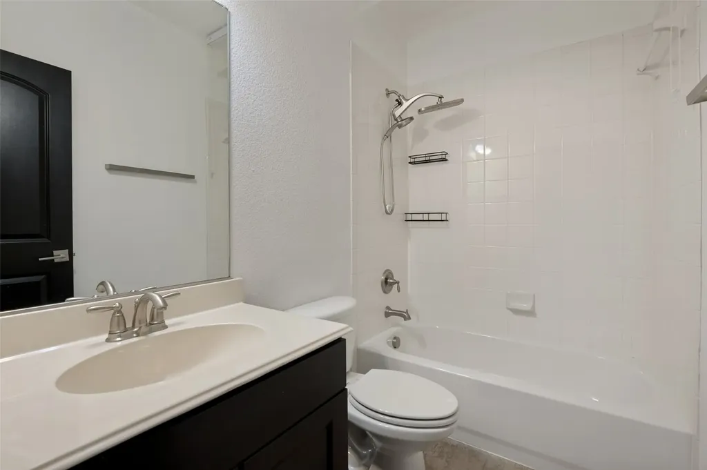 3906 Asbury Lane Addison TX 75001