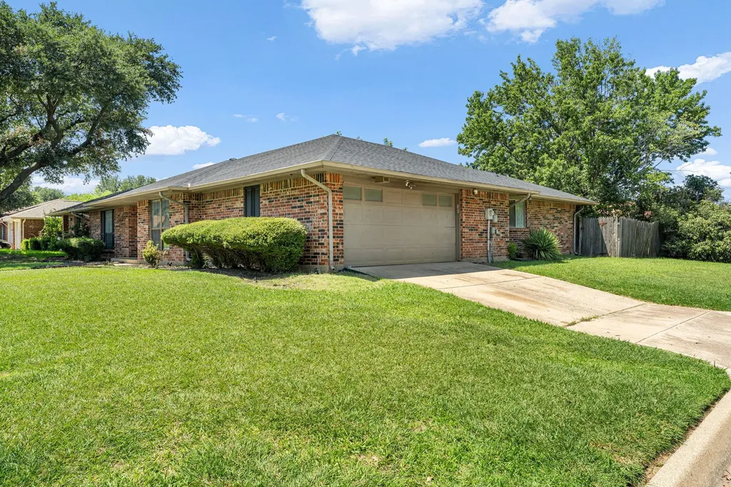 4600 Applewood Road Fort Worth TX 76133