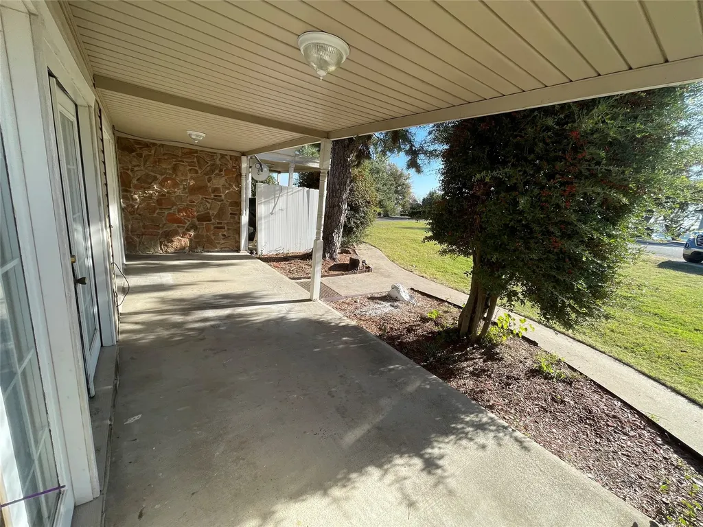 61 Runaway Bay Drive Runaway Bay TX 76426
