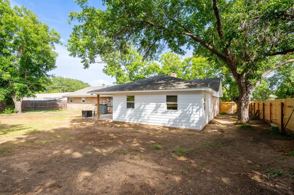1479 Lockwood Street Stephenville TX 76401