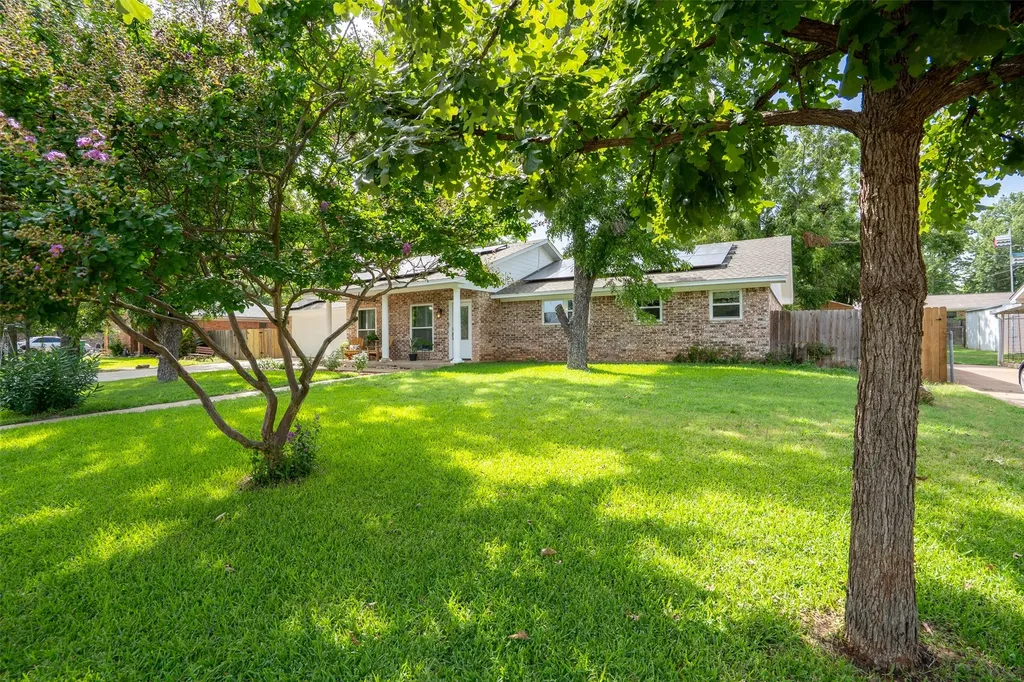 1479 Lockwood Street Stephenville TX 76401