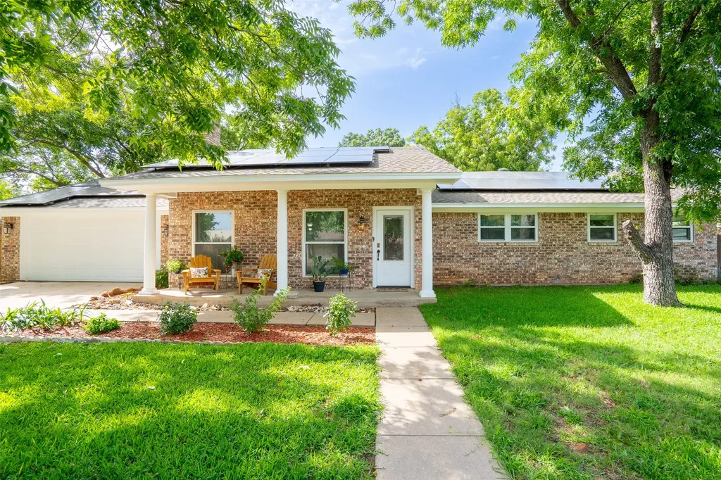 1479 Lockwood Street Stephenville TX 76401