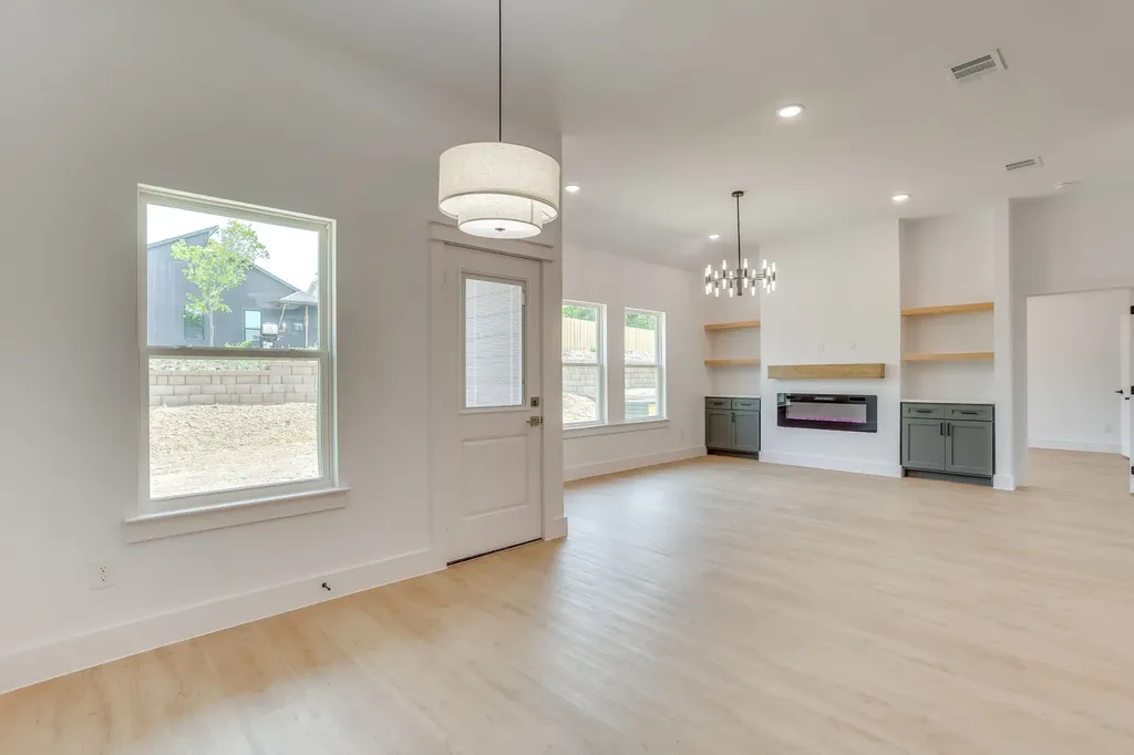 5225 Humbert Avenue Fort Worth TX 76107