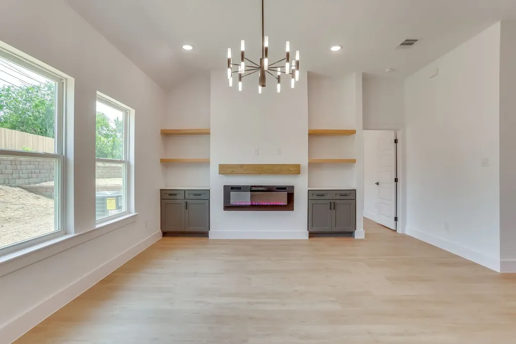 5225 Humbert Avenue Fort Worth TX 76107