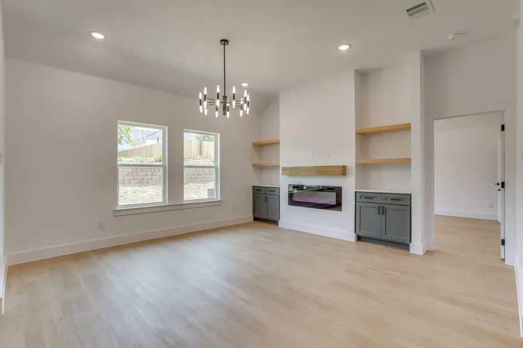5225 Humbert Avenue Fort Worth TX 76107