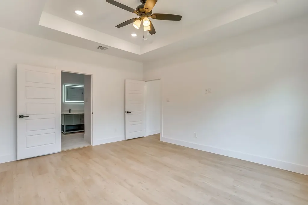5225 Humbert Avenue Fort Worth TX 76107