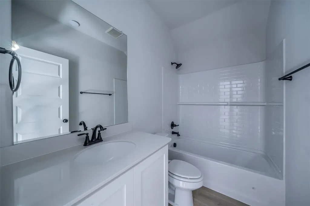 516 Ridgewood Drive Van Alstyne TX 75495