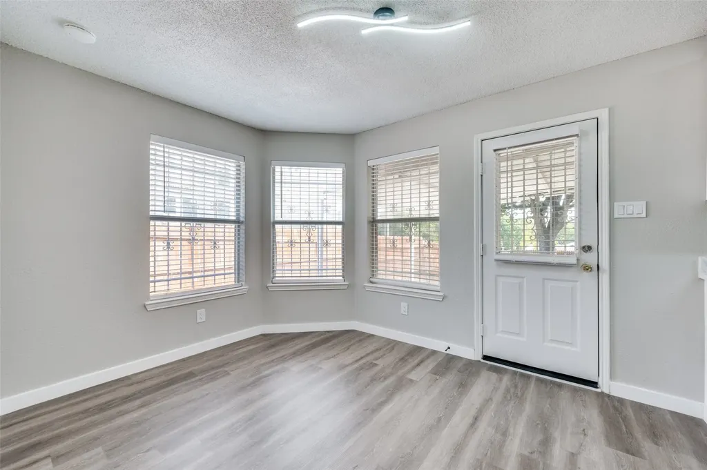 2238 Arroyo Avenue Dallas TX 75219