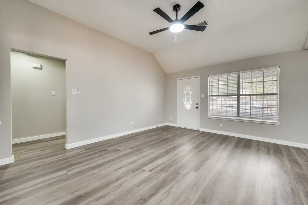 2238 Arroyo Avenue Dallas TX 75219