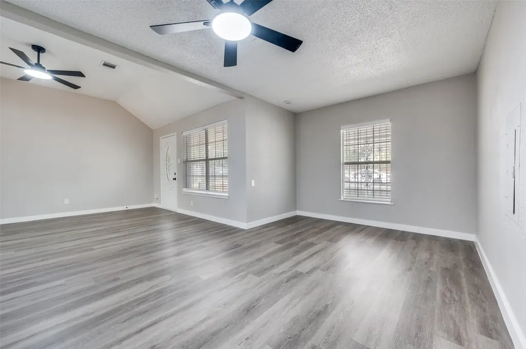 2238 Arroyo Avenue Dallas TX 75219
