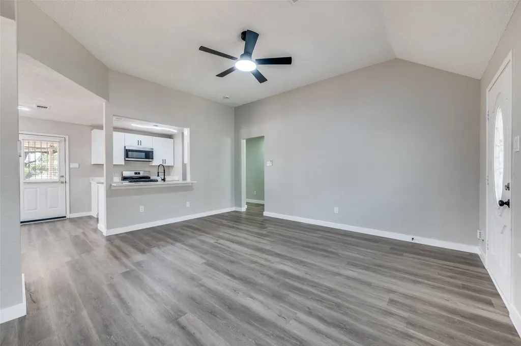 2238 Arroyo Avenue Dallas TX 75219