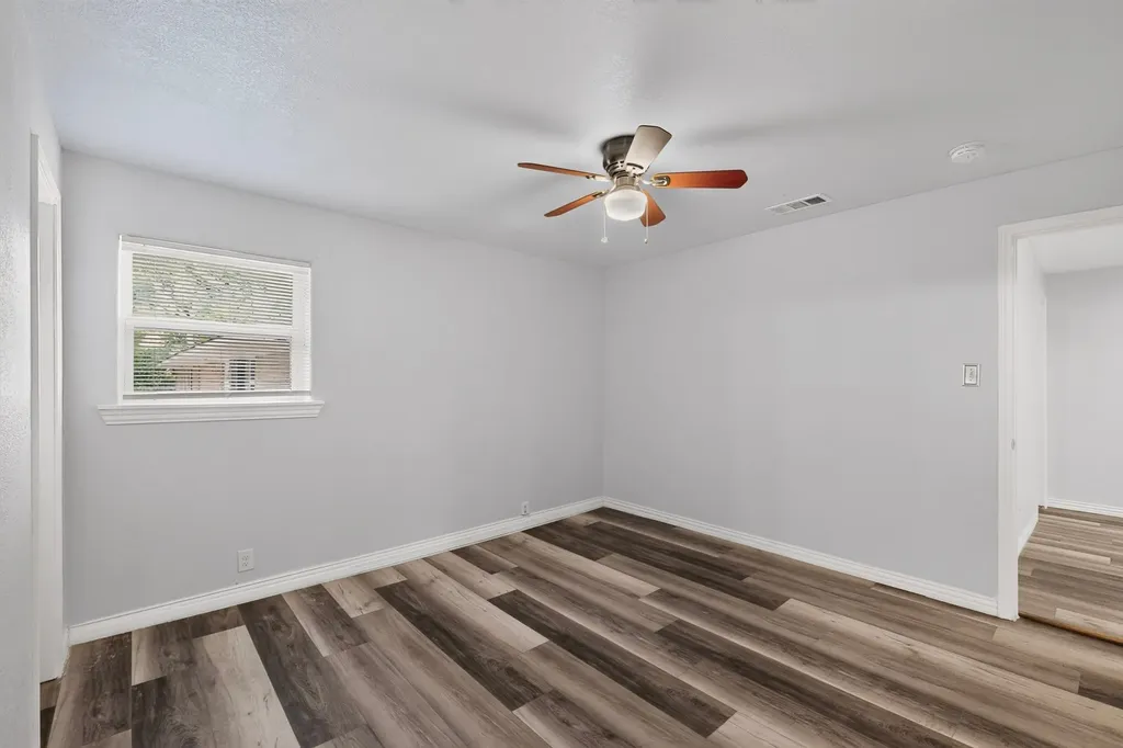 4401 Steven Street North Richland Hills TX 76180