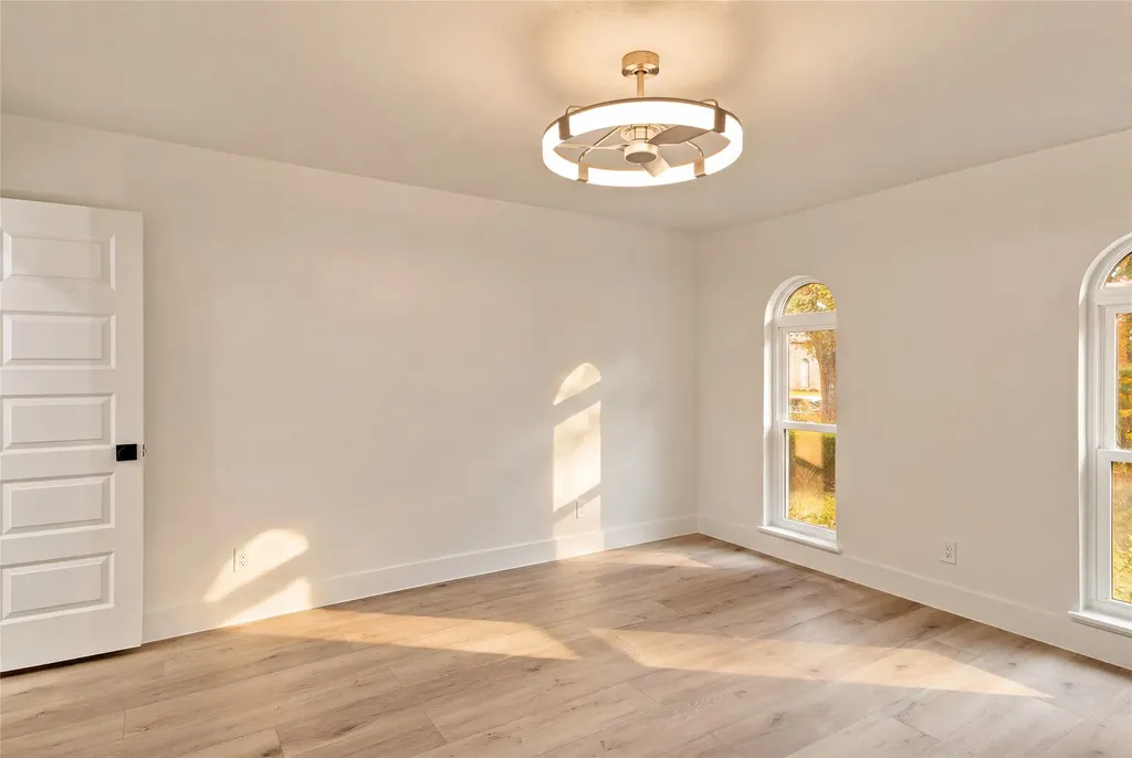 2733 Teakwood Drive Garland TX 75044