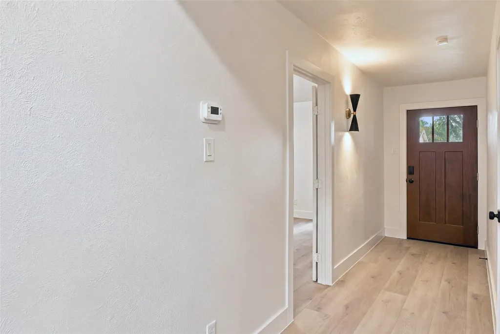 2733 Teakwood Drive Garland TX 75044
