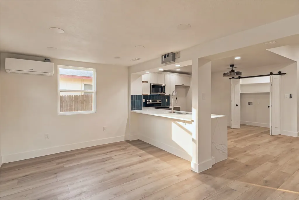 2733 Teakwood Drive Garland TX 75044