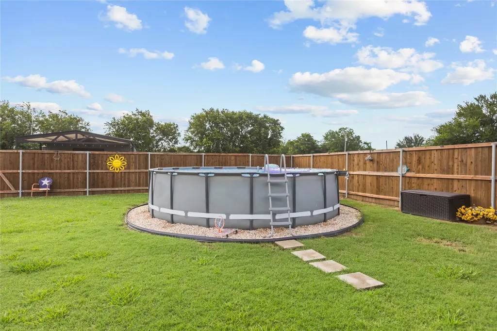 7122 Farm Road 1499 Sumner TX 75486