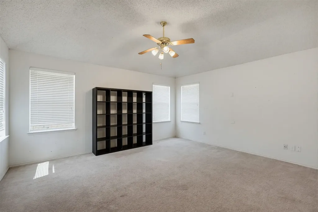6112 Bowin Drive Fort Worth TX 76132