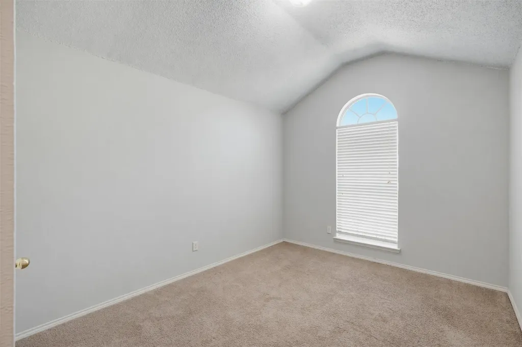 6112 Bowin Drive Fort Worth TX 76132