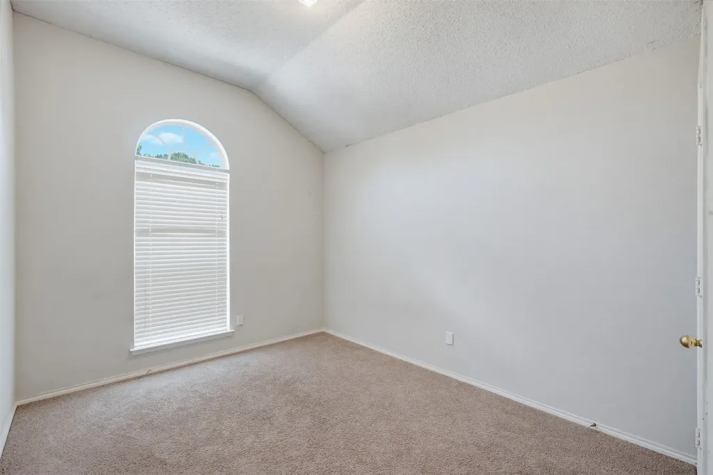 6112 Bowin Drive Fort Worth TX 76132