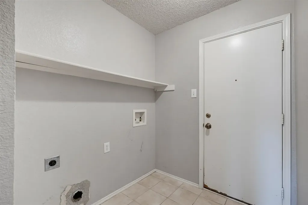 6112 Bowin Drive Fort Worth TX 76132