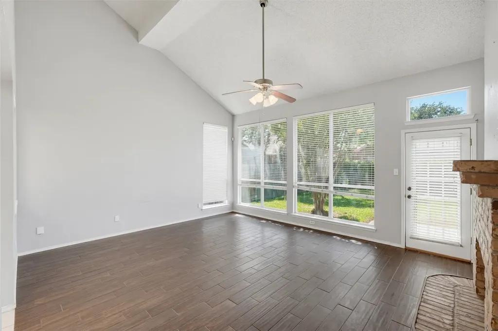 6112 Bowin Drive Fort Worth TX 76132