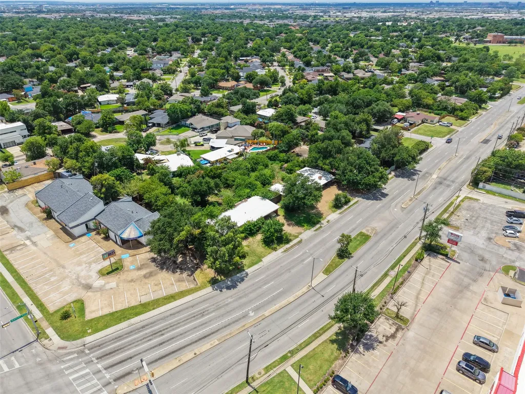 3650 Walnut Hill Lane Dallas TX 75229