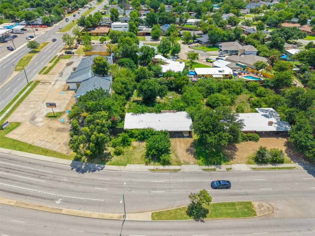 3650 Walnut Hill Lane Dallas TX 75229