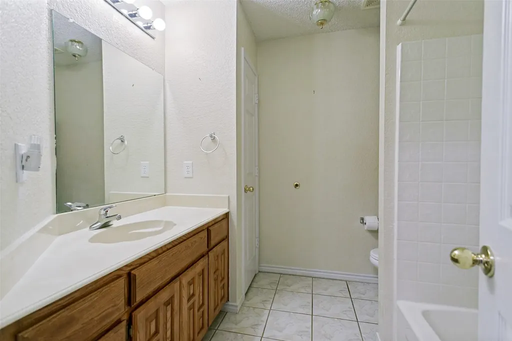 4801 Sunflower Drive Mckinney TX 75070