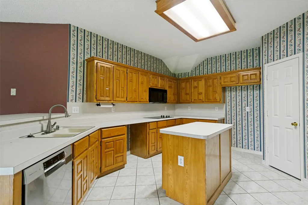 4801 Sunflower Drive Mckinney TX 75070