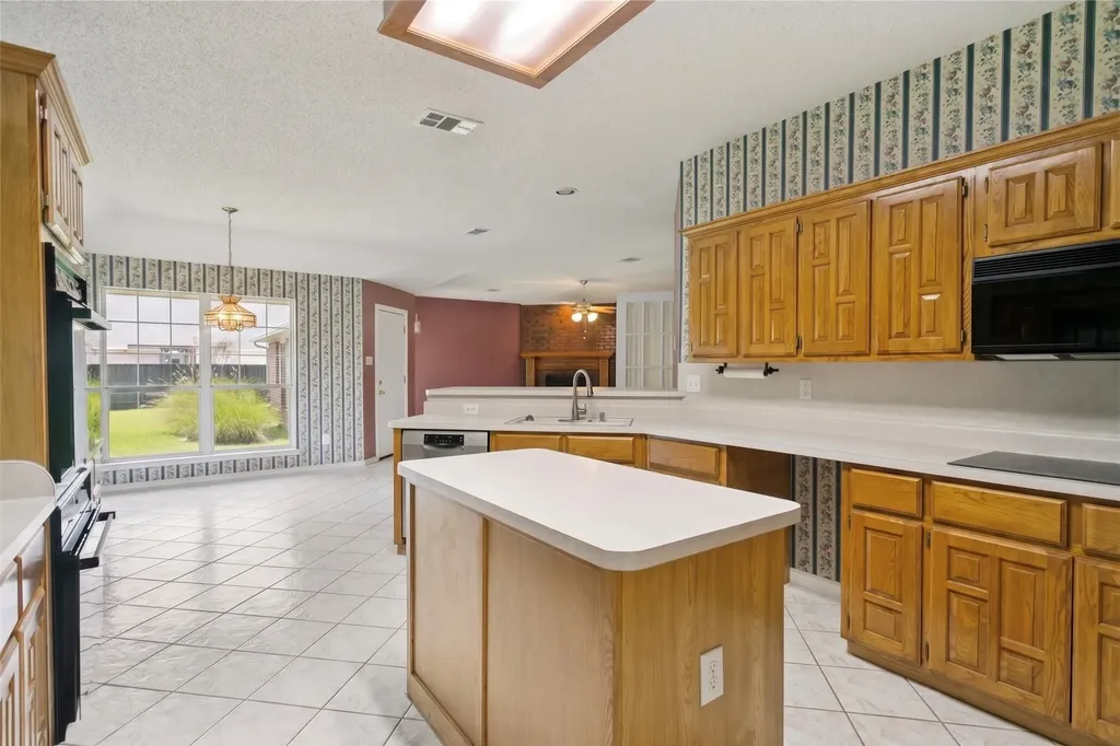 4801 Sunflower Drive Mckinney TX 75070