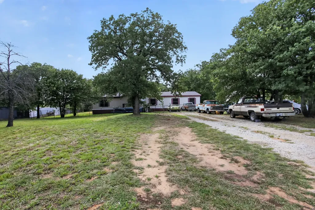 403 Prairie Lane Azle TX 76020