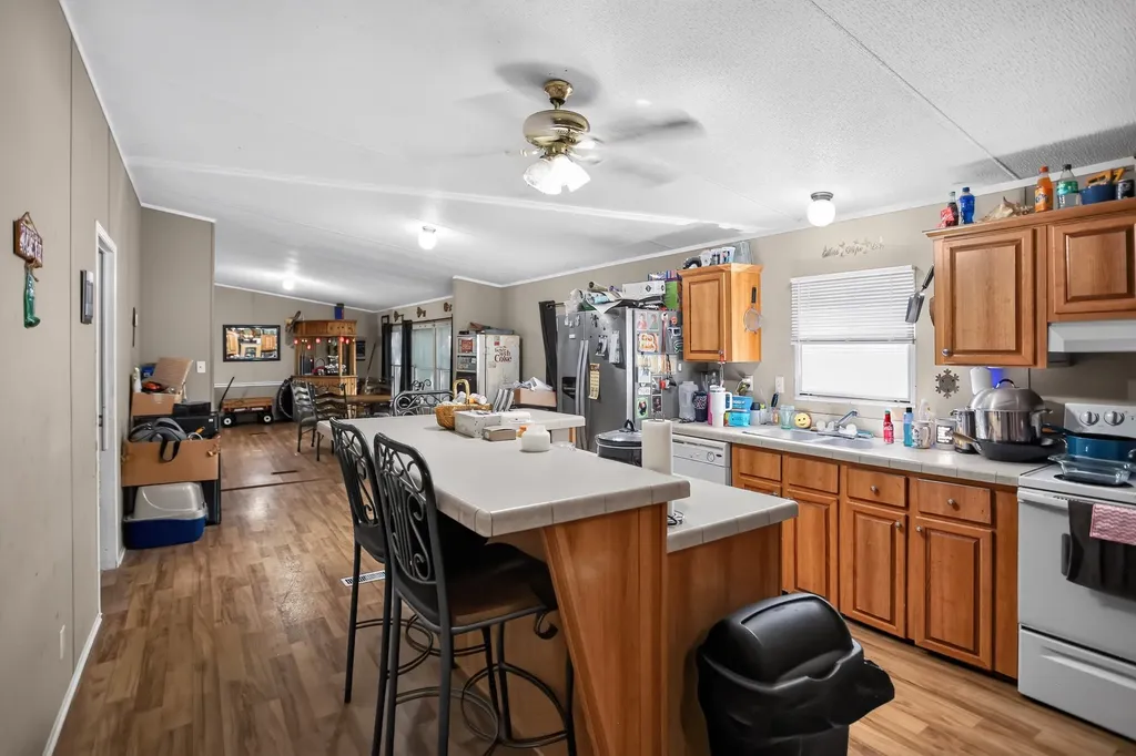 403 Prairie Lane Azle TX 76020