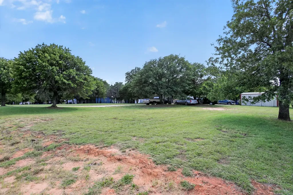403 Prairie Lane Azle TX 76020