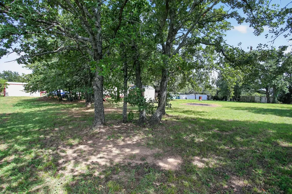 403 Prairie Lane Azle TX 76020