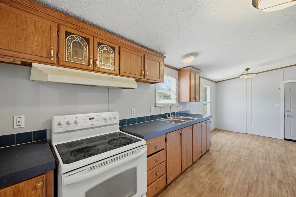 262 Copperhead Lane Sadler TX 76264