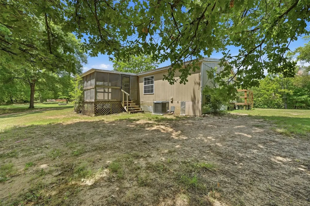 262 Copperhead Lane Sadler TX 76264