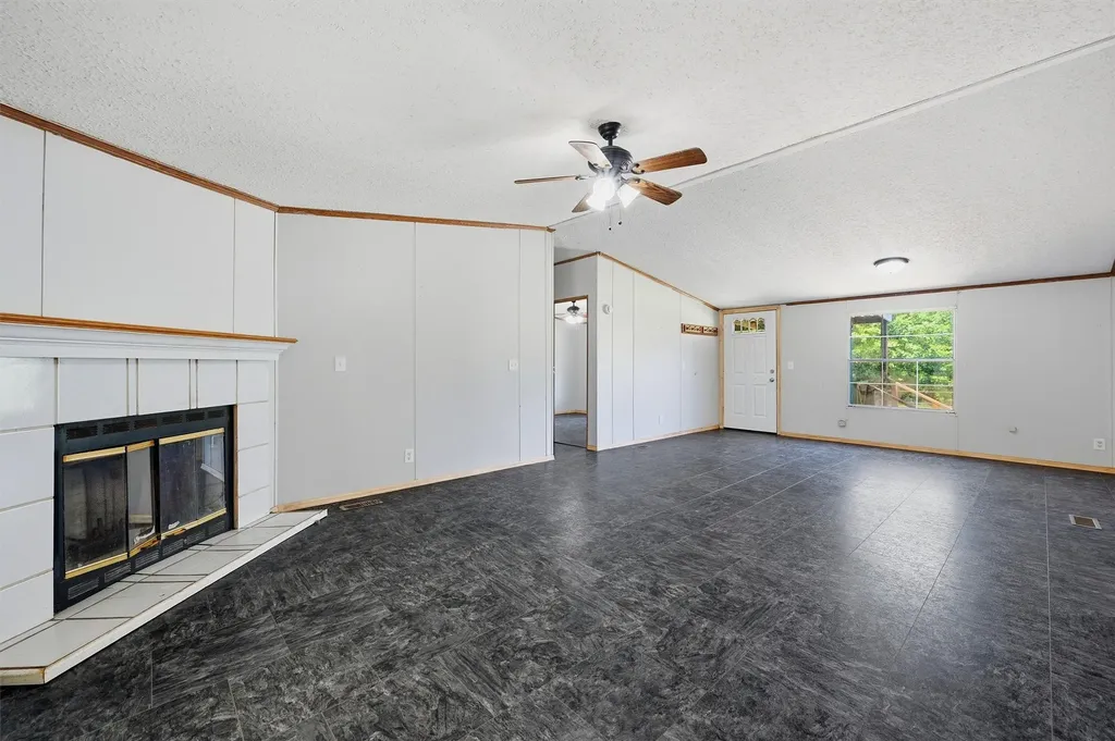 262 Copperhead Lane Sadler TX 76264