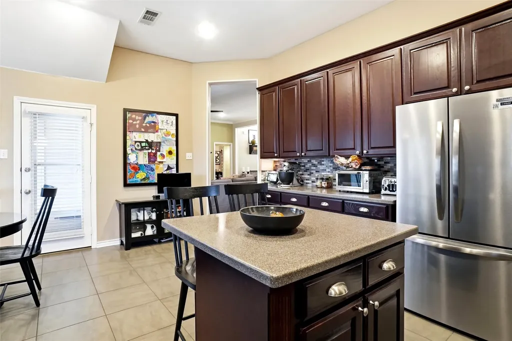 106 Honeysuckle Drive Justin TX 76247