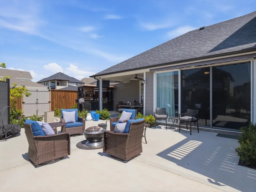 2516 Ballaster Mews Rowlett TX 75088