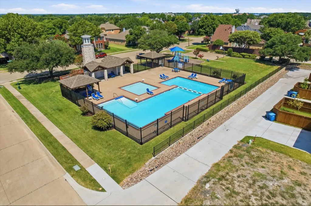 2516 Ballaster Mews Rowlett TX 75088