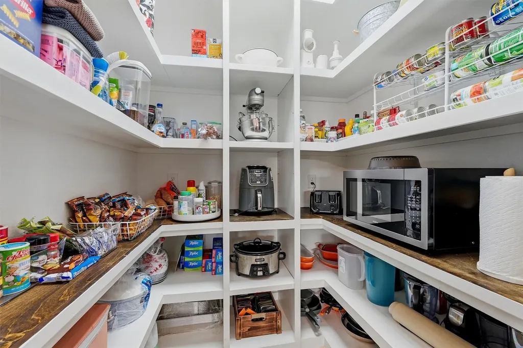 3657 Harrell Road Howe TX 75459