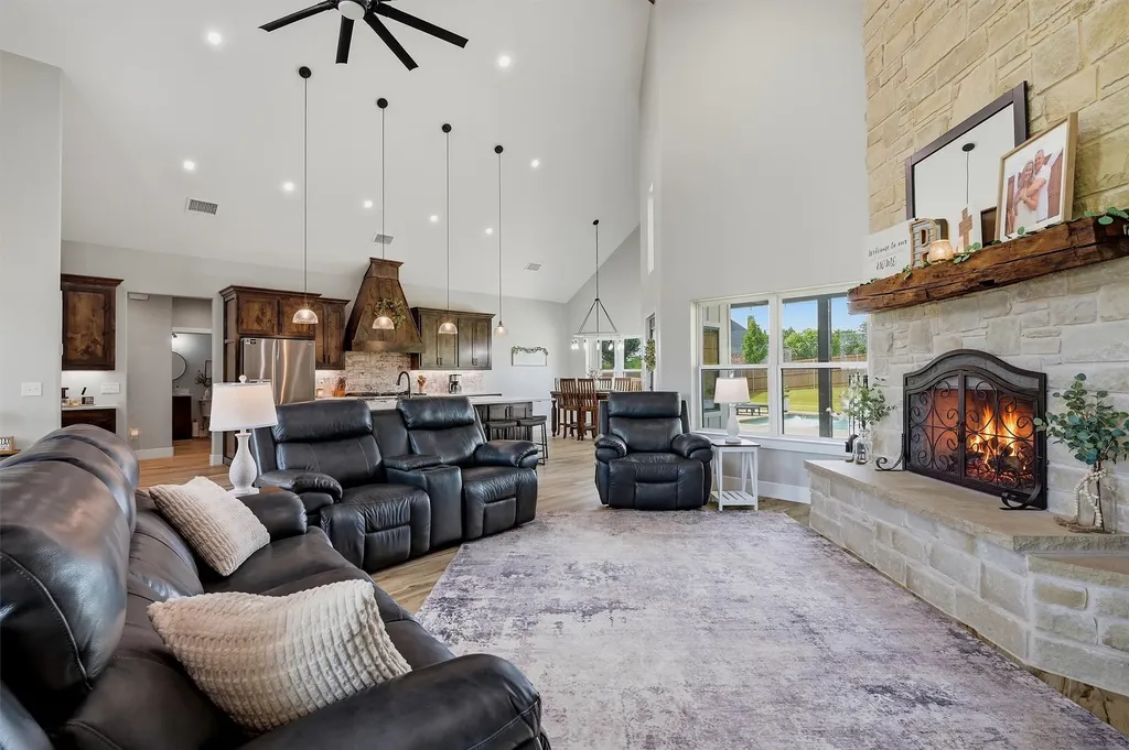 3657 Harrell Road Howe TX 75459
