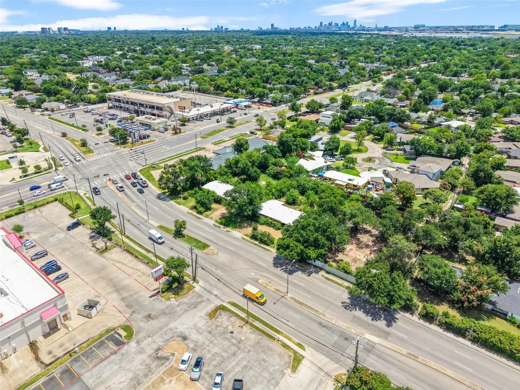 3658 Walnut Hill Lane Dallas TX 75229